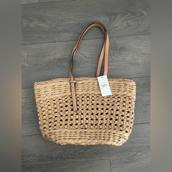 suzy Handbags - Tan Woven Tote Bag Suzy new handbag shopper tote